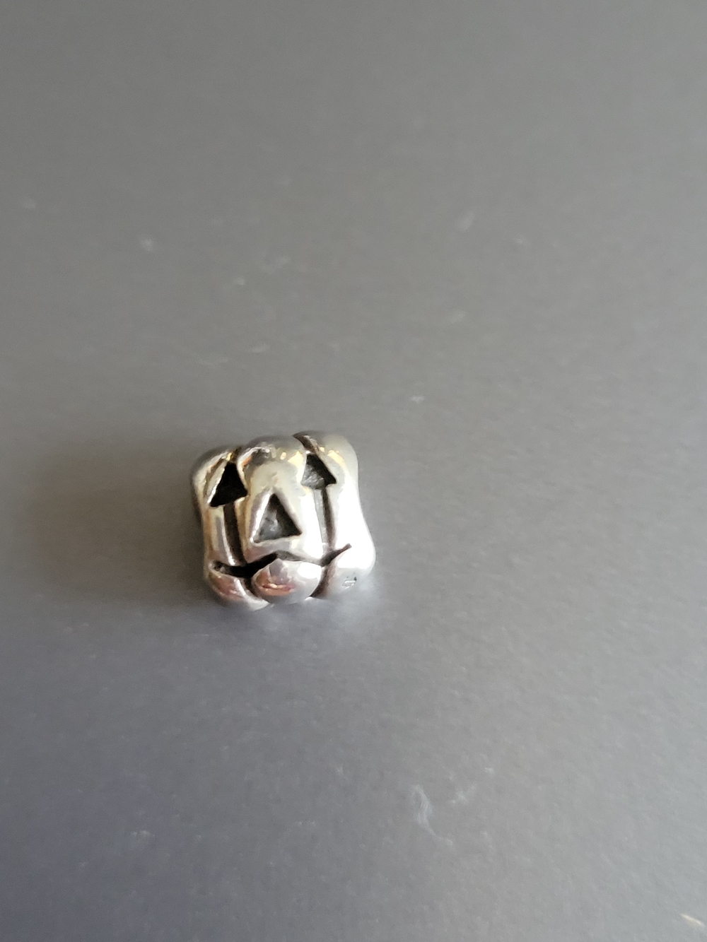 Pandora Pumpkin Jack-O'-Lantern Charm